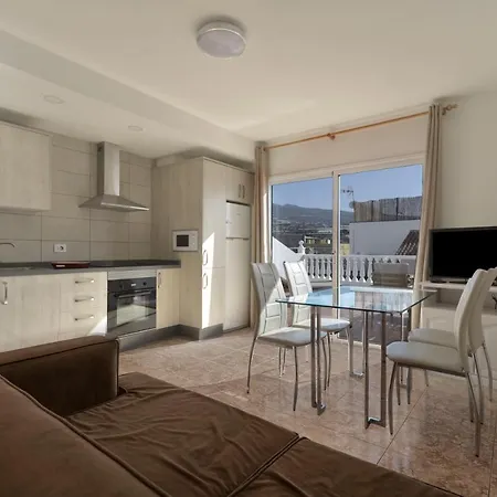 Gaviota Apartment